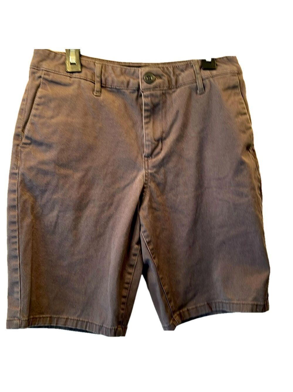 RSQ Chino Shorts, SZ 29, Waist 14", Knee Length of 18", Front and rear Pockets